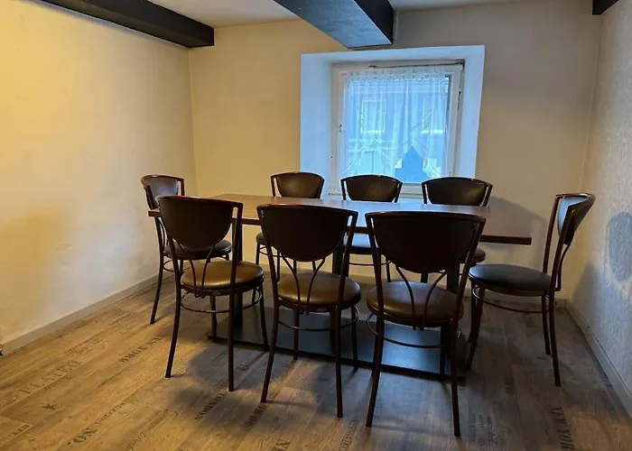 Grosse Monteurwohnung - 7 Personen - Kueche Wifi Tv