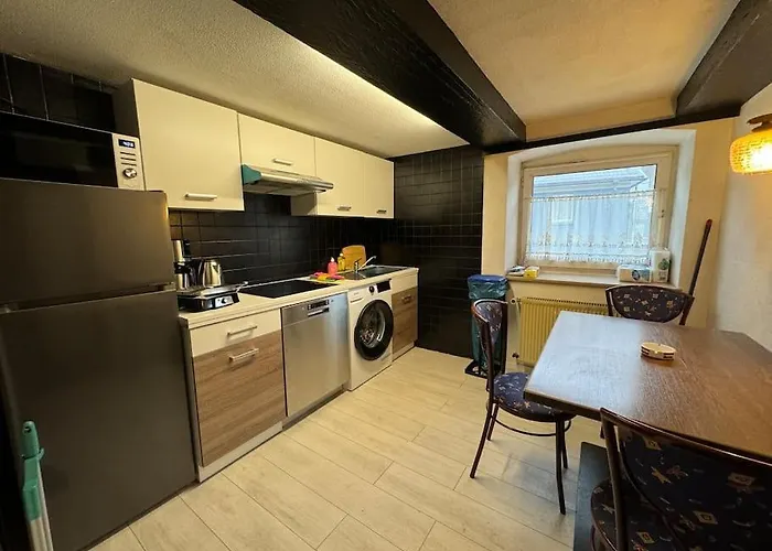 Grosse Monteurwohnung - 7 Personen - Kueche Wifi Tv Daire *